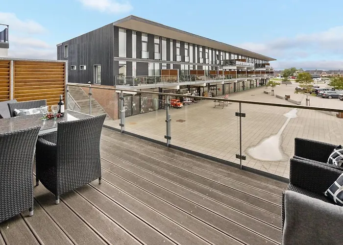 Apartment Theis - 100m From The Sea By Interhome