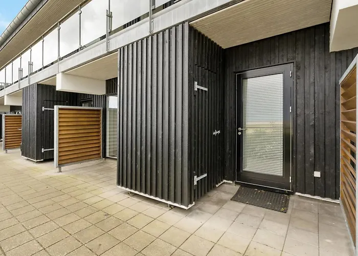 Apartment Theis - 100m From The Sea By Interhome